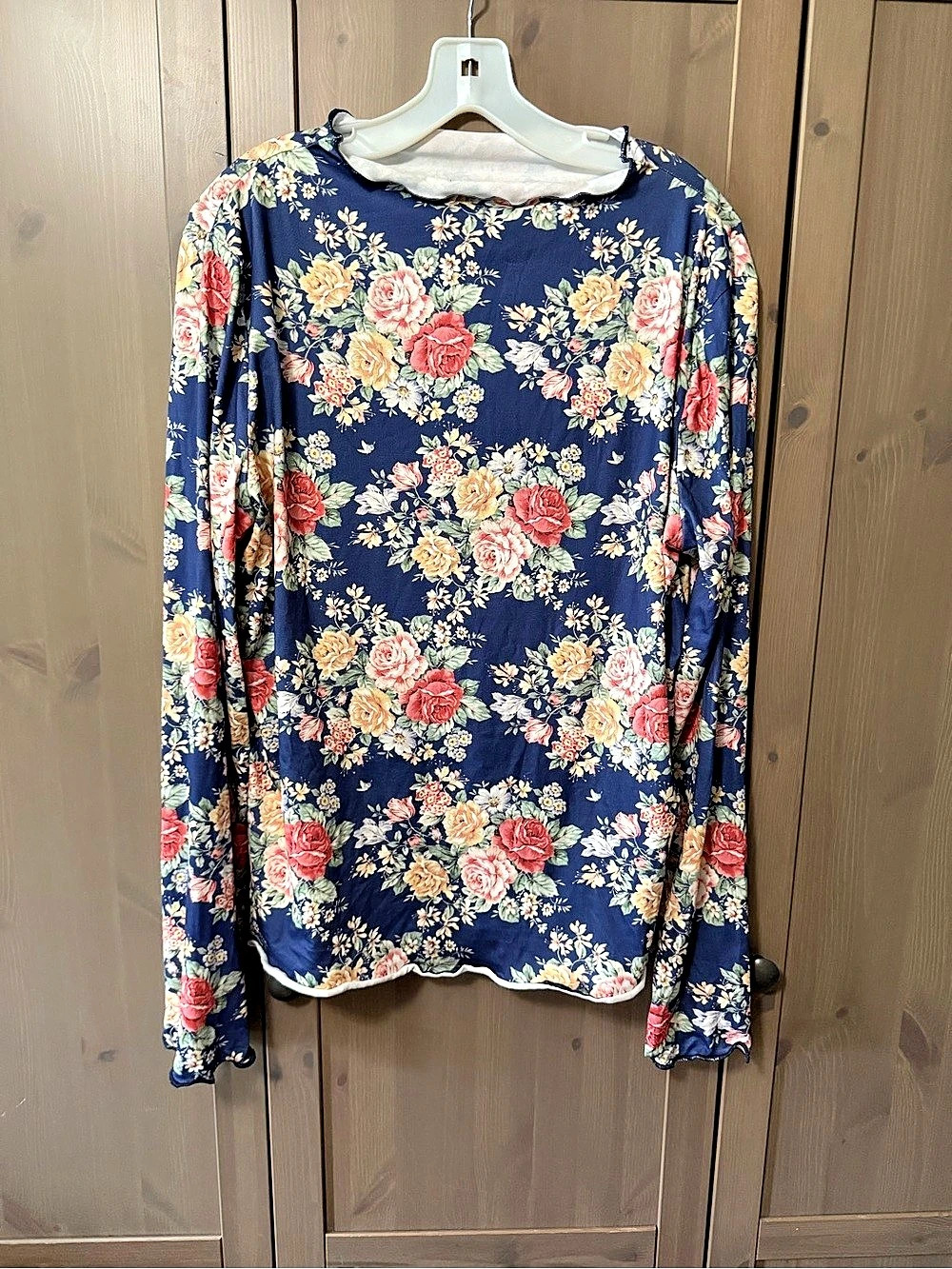 Haptics Floral Long Sleeve Top in Blue & Pink Size 2X